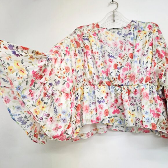 Elie Tahari Floral Top - Picture 7 of 13